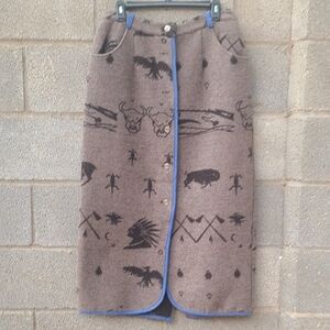 Roughrider By Circle T Thick Wool Skirt with Blue Trim Size 13/14
